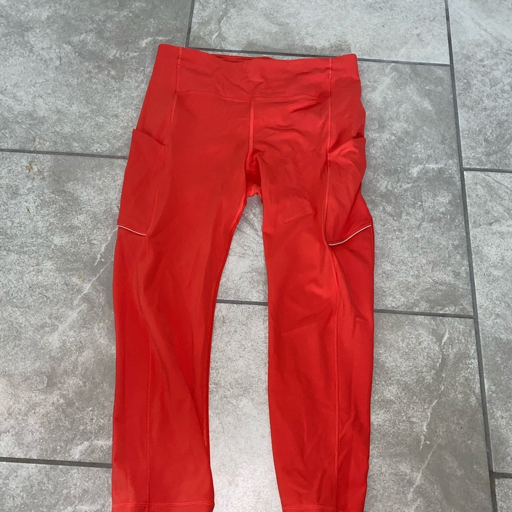 Coral Crop Lululemon leggings